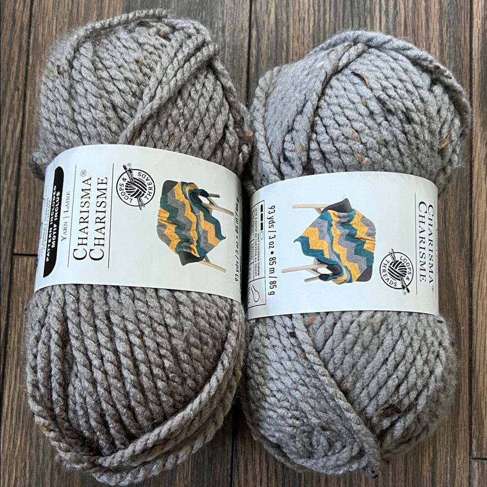 Loops & Threads Charisma Gray Tweed Yarn 2 Skeins New